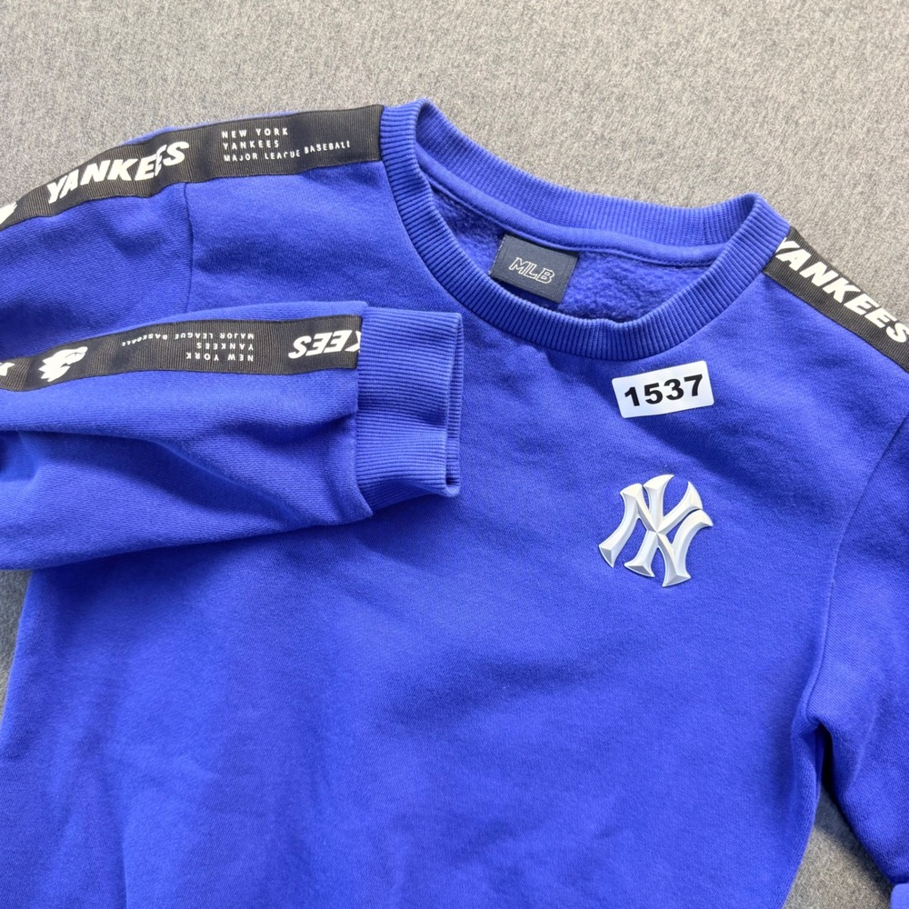 MLB Kids New York Yankees Crewneck Sweatshirt Blue Graphic Pullover Size 9Y 130